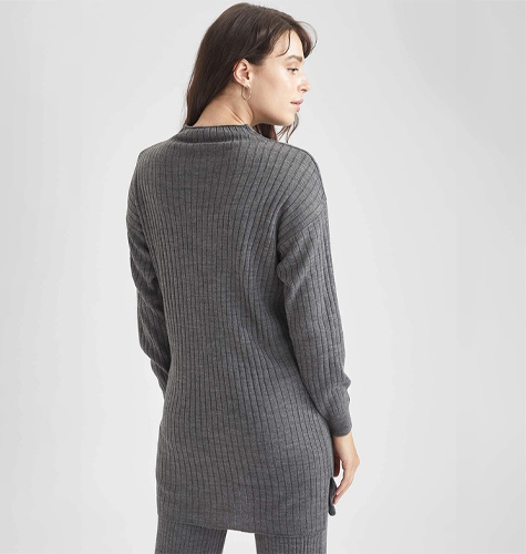Grey Self Designed Round Neck Long Sleeved Tunic